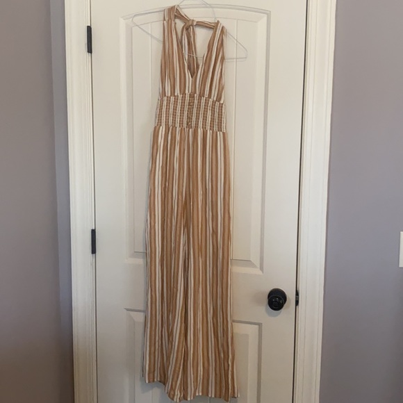 American eagle xs halter outfit - Picture 3 of 5